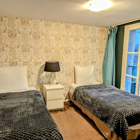 Opera Louvre Holidayapartment 아파트 *