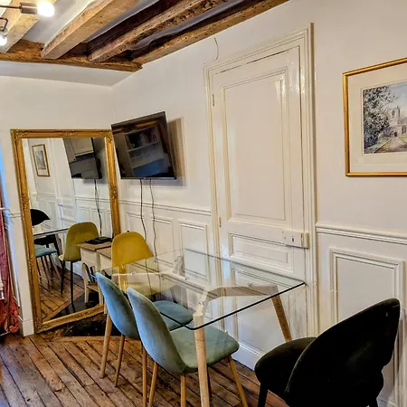 Opera Louvre Apartamento