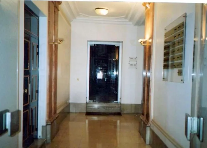 Opera Louvre Holidayapartment Paris