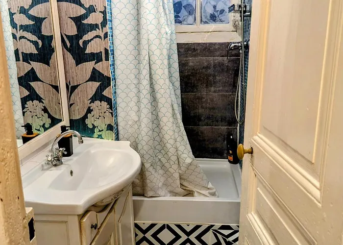 Apartment Opera Louvre Holidayapartment Paris