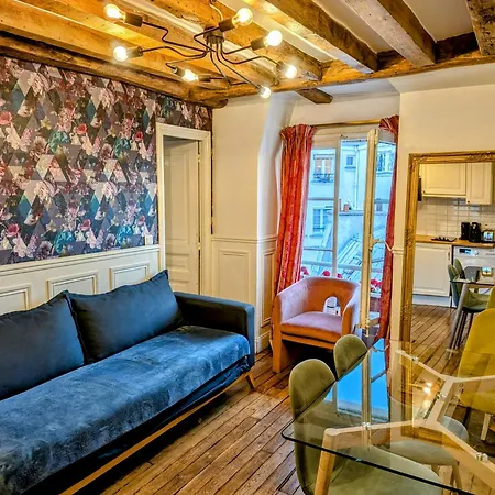 Opera Louvre Holidayapartment * باريس